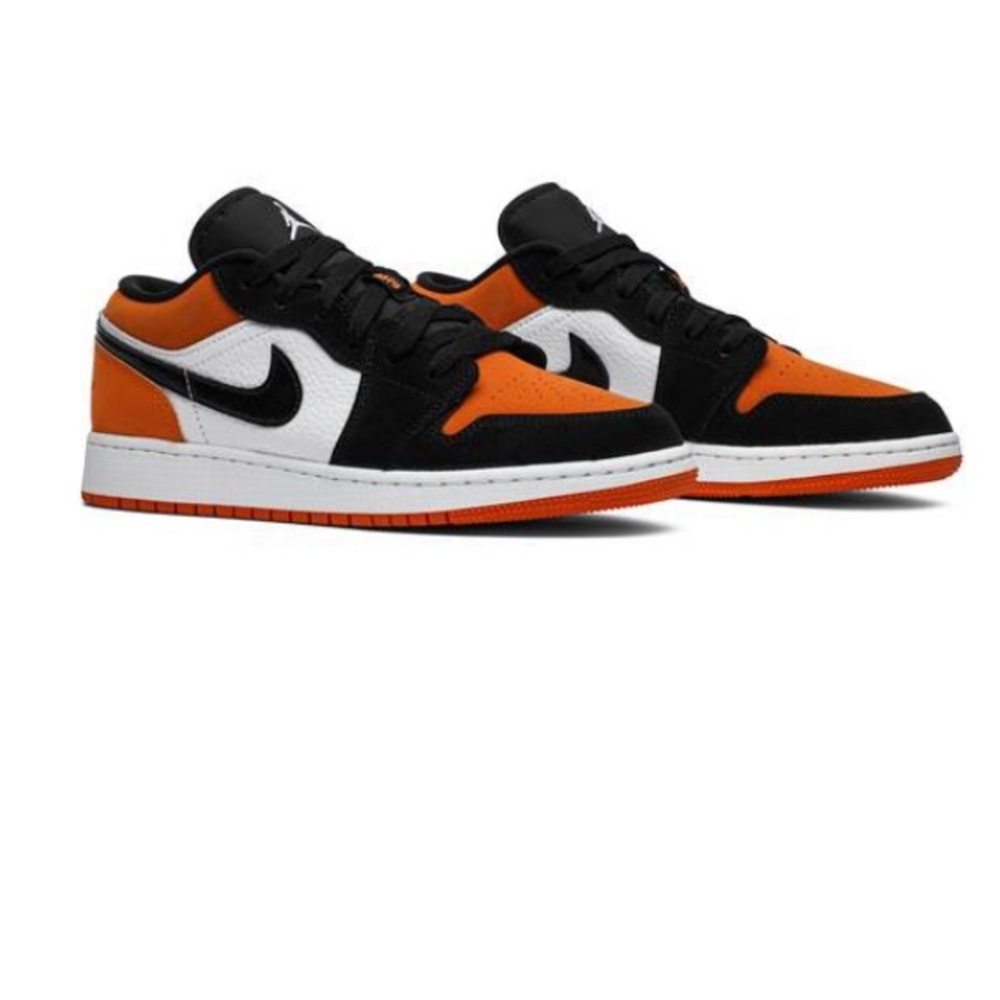 Retro 1 low”Shattered Blackboard” size 4Y size 5.5wmns one use